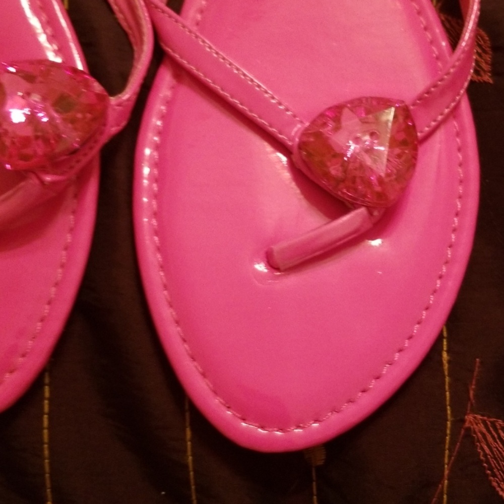 Sandals - Picture 3 of 3